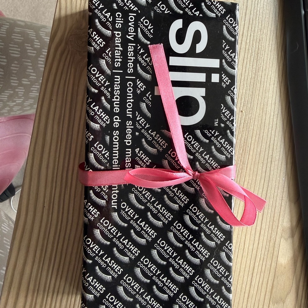 slip Black Contour Eye Mask - Picture 2 of 2
